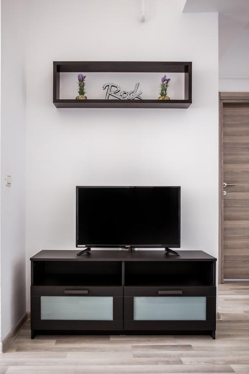 Oasis By The Sea - Summerland Apartment 마마이아 외부 사진